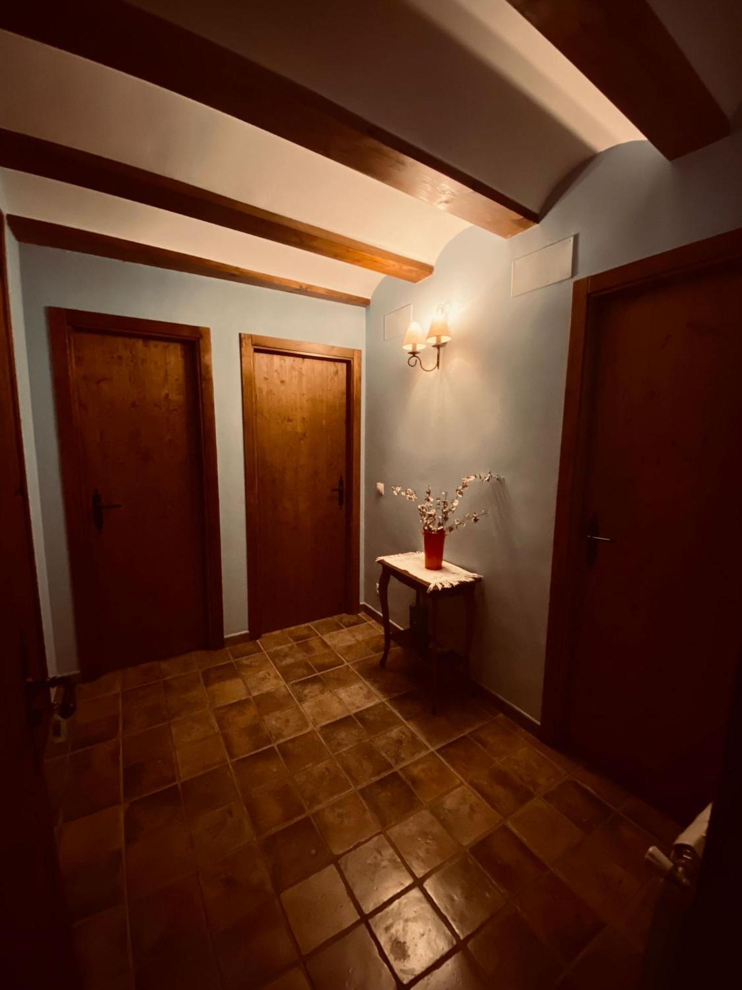 Hostal La Muralla Fortanete エクステリア 写真
