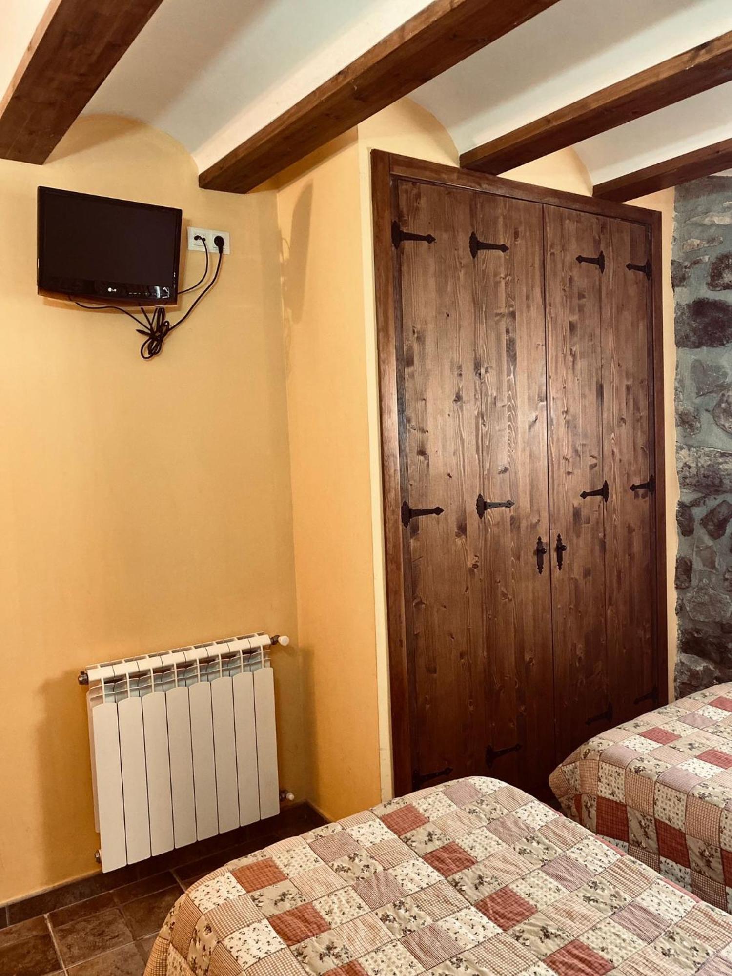 Hostal La Muralla Fortanete エクステリア 写真